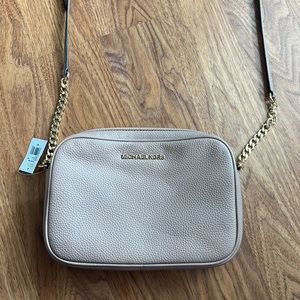 Michael kors cross body